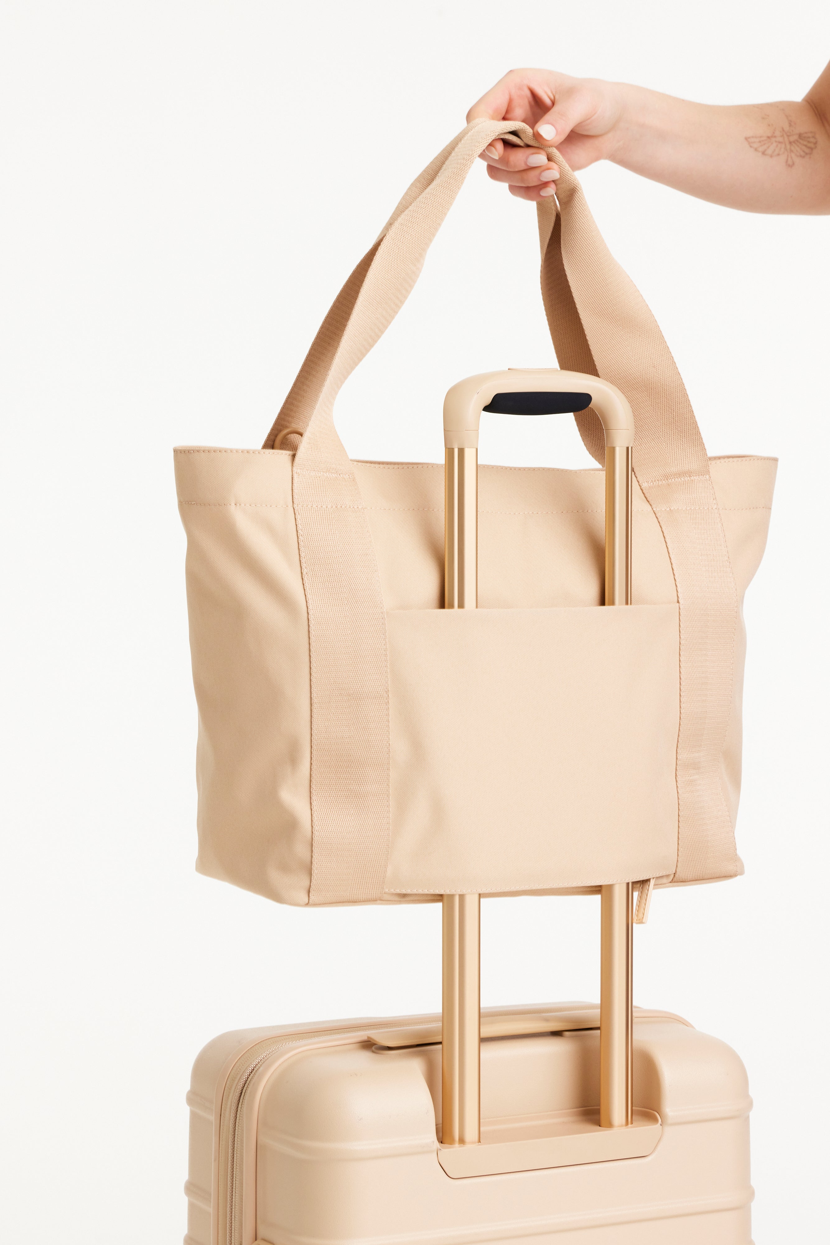 Resale The  Tote in Beige